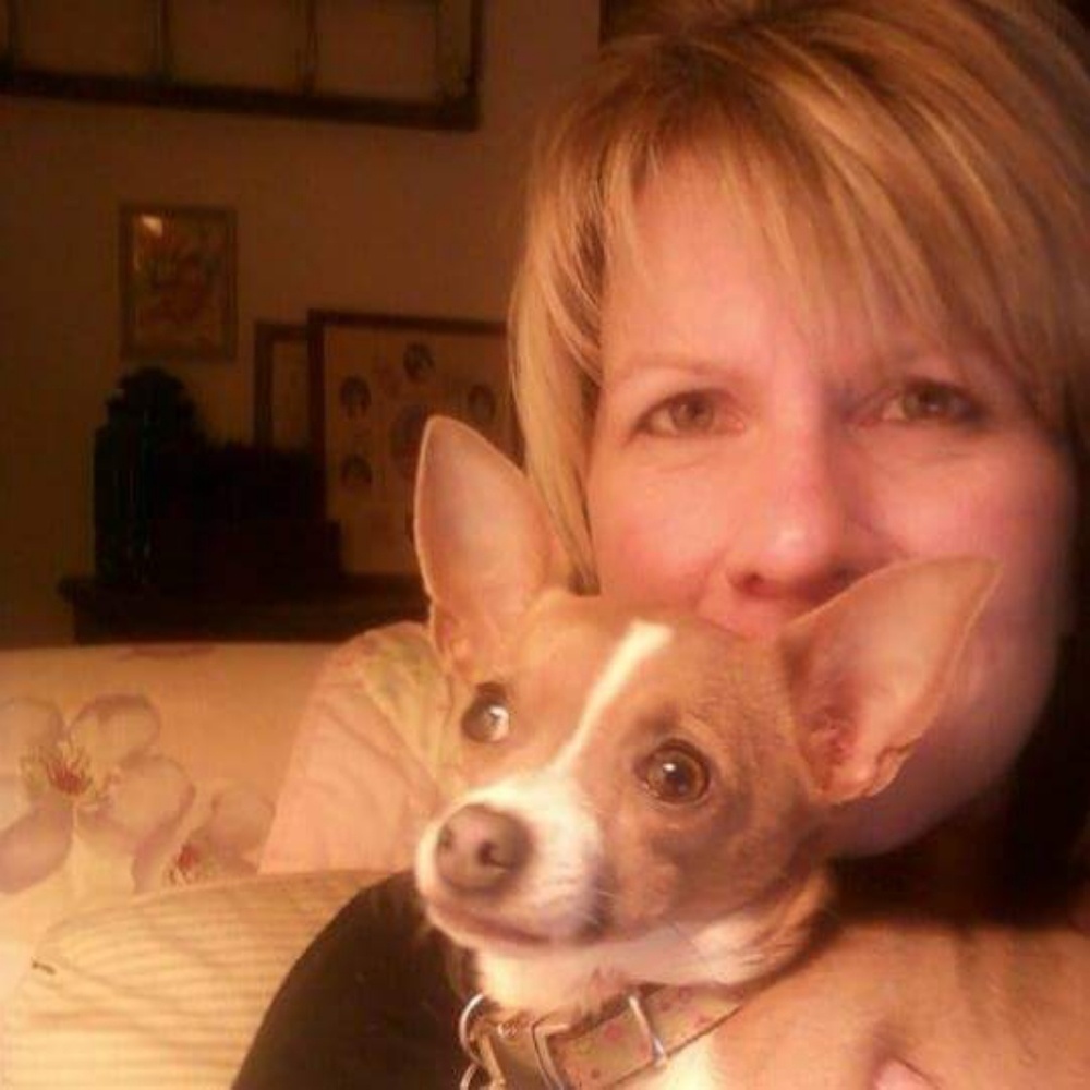 Meet your Posher, Laura leona